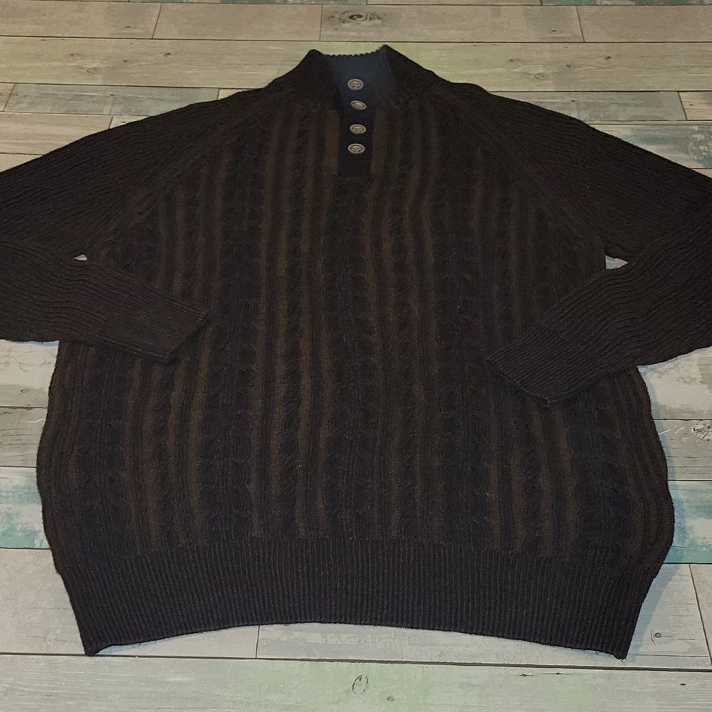 F/X Fusion Sweater sz Large